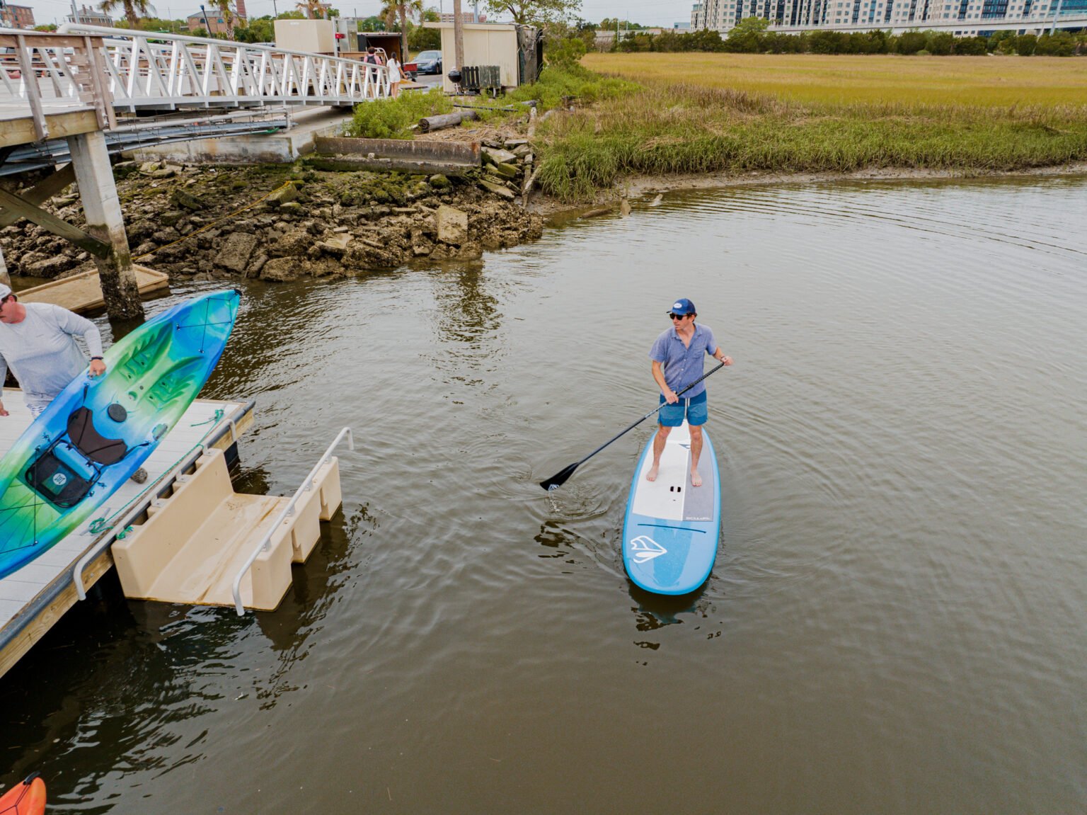 KAYAKS & PADDLEBOARDS